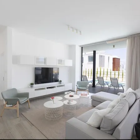 Villa Olivine Ol10 *